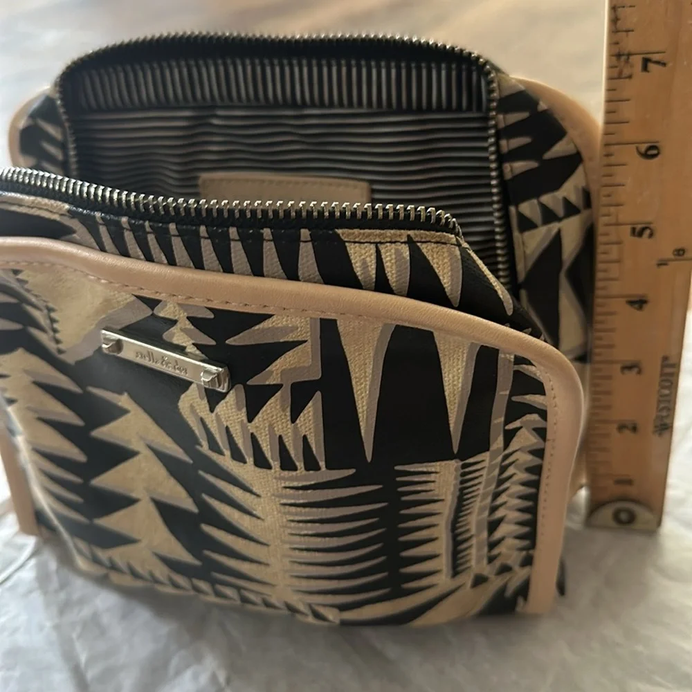 Stella & dot travel bag zipper pouch for cosmetics etc black & tan boho print